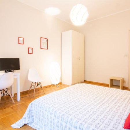 Guest House Torino Porta Nuova Turin Bagian luar foto