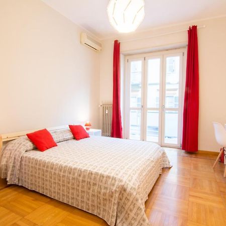 Guest House Torino Porta Nuova Turin Bagian luar foto