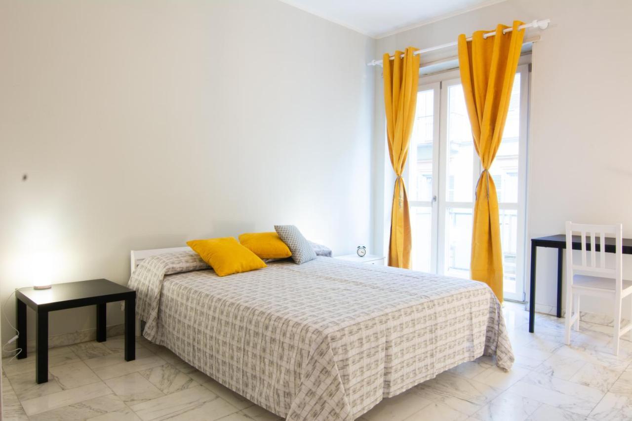 Guest House Torino Porta Nuova Turin Bagian luar foto